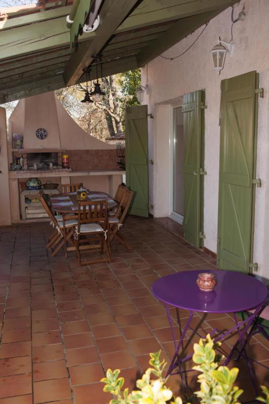 Le Gite Du Castellas Forcalqueiret Exterior foto